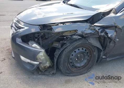 2013 Nissan Altima 2.5 S из США, поврежденный, VIN 1N4AL3AP8DN513892